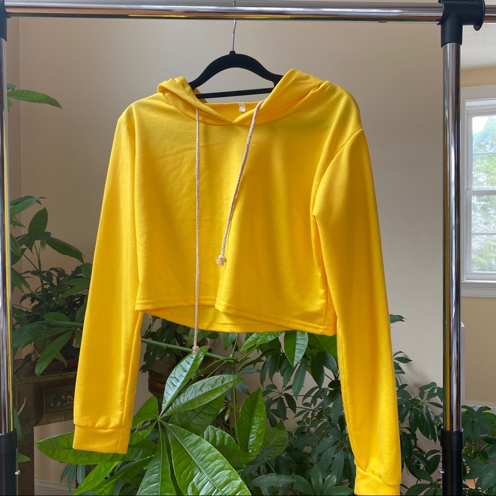 Yellow Cropped Pullover Sweatshirt Hoodie